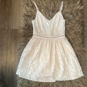 Women’s Bebe - size 6 - white lace (short) dress